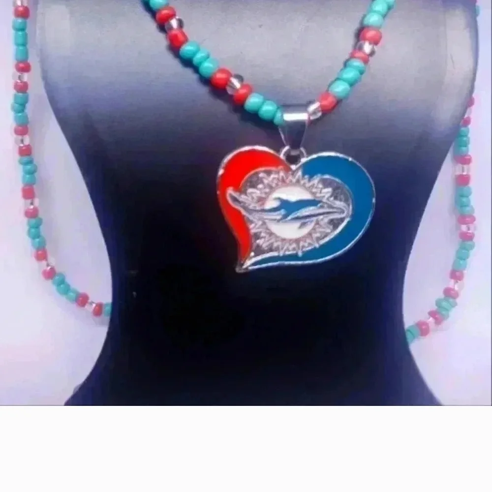 Turquoise and Red Beaded Necklace with Dolphin Pendant - Picture 3 of 4